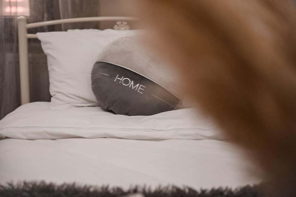A Home Away From Home Τρίκαλα Εξωτερικό φωτογραφία